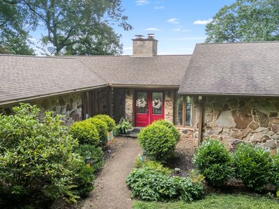 569 Haynes Rd