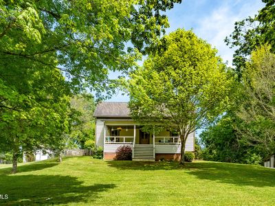 985 Chuckey Pike