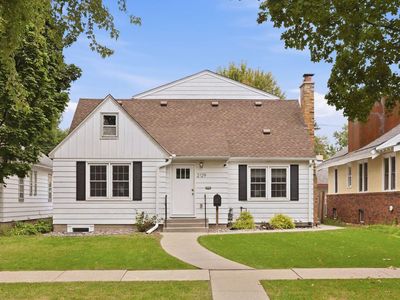 2129 Hartford Ave