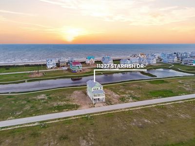 11327 Starfish Dr