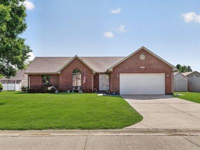834 Deerfield Rd