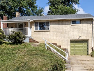 411 Parallel Ave