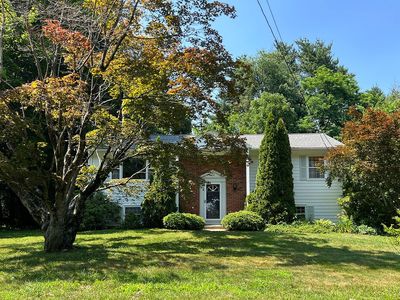 232 Hampden Rd