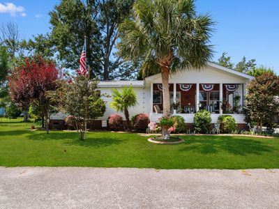 1649 Perry Circle