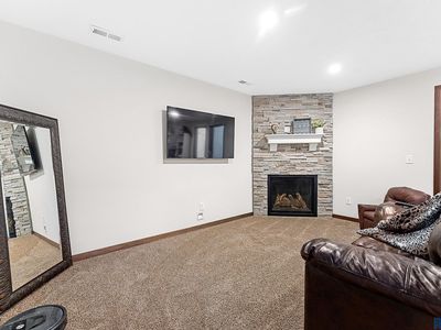 Property at 2710 E Sunburst Dr, Brandon, SD