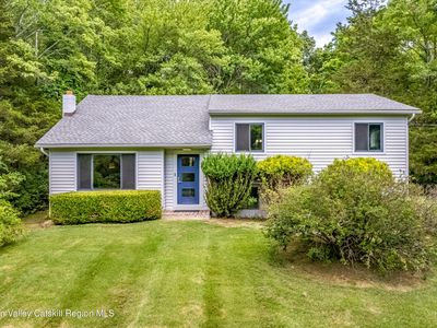 6 Hickory Hill Road