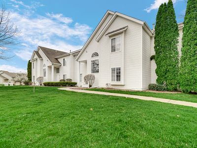3001 Columbine Cir APT F