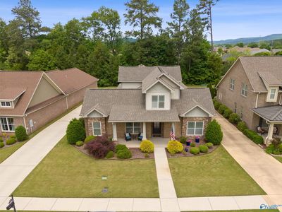 615 Indian Lake Dr SE