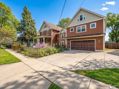 404 E Elm Ave