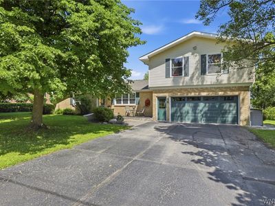 Property at 12 Beverly Dr, Angola, NY