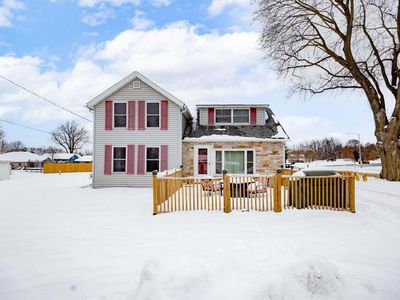 225 East Centre Street