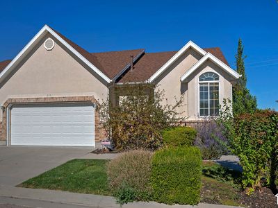 235 E Country Haven Ln #8