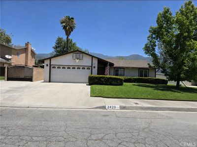 2420 W Christine St