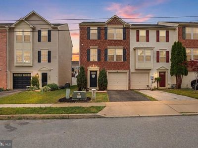 844 Blossom Dr