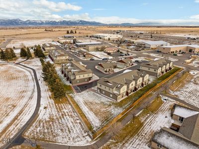 13 & 14 Moreland Court 301 305 701 #101-102-904