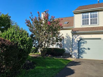 1 Laurel Cir
