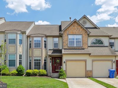 100 Sandhurst Dr