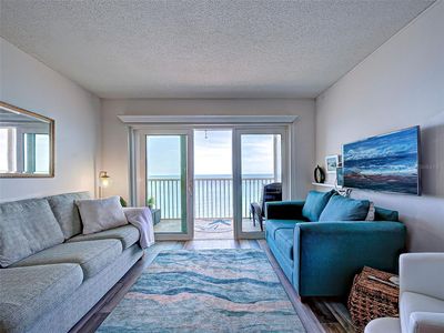633 Alhambra Rd APT 1006