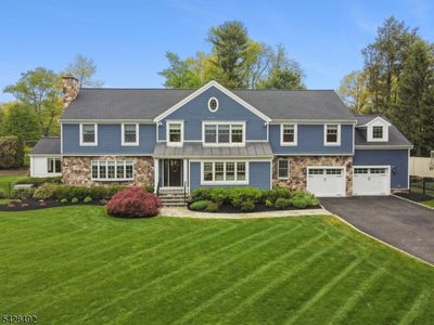 18 Sandy Hill Rd