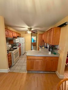 916 E Old Willow Rd APT 102