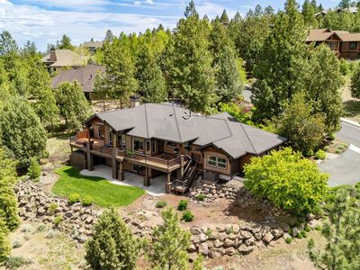 1376 Constellation Dr