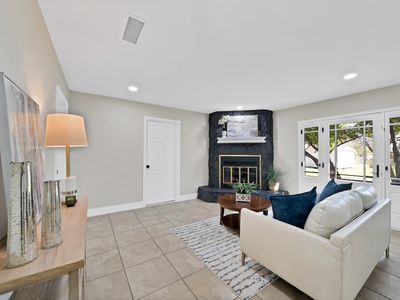 Property at 1213 Walker Dr, Hurst, TX