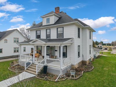 103 W South St