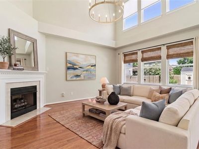 9559 Bay Point Dr