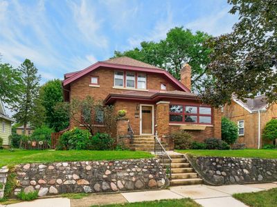 421 Welty Ave