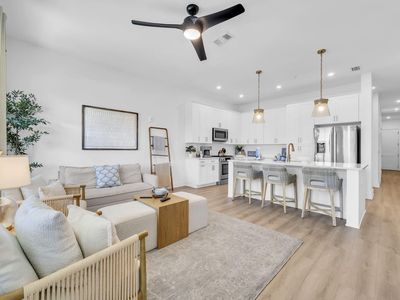 277 The Grove Dr N Unit 316