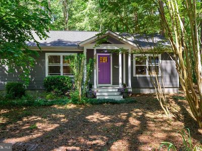 225 Tyler Ave