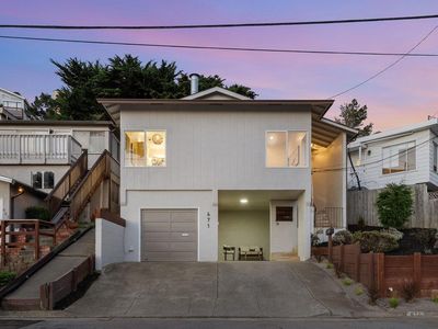 671 Beaumont Blvd