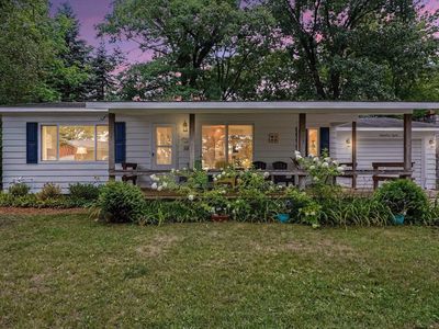 8180 Trails End Rd