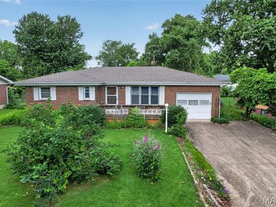 108 Hull Dr