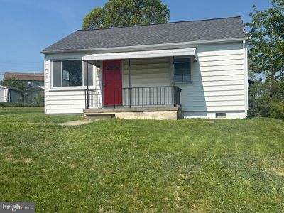 16 Yawmeter Dr