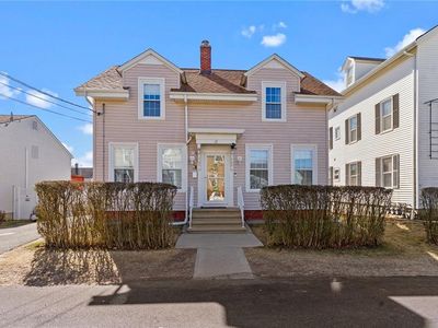 17 E Earle St