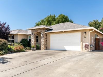 10 Harmony Park Cir