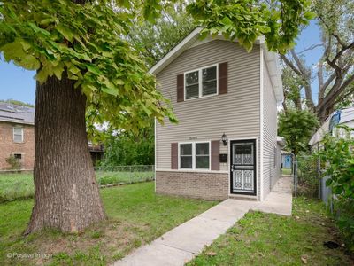 15709 Lexington Ave