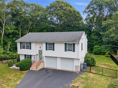 15 Clay Ln