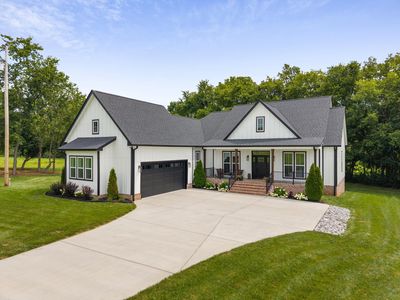 350 Thoroughbred Ln