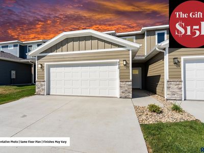 4616 E Whisper Ridge Pl