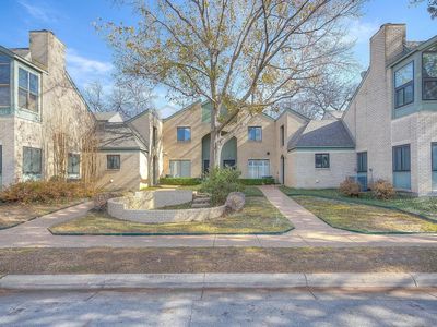 Property at 2633 McCart Ave, Fort Worth, TX