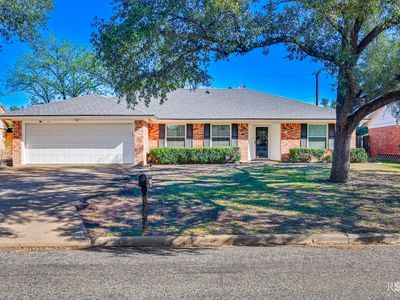 3108 Woodland Cir
