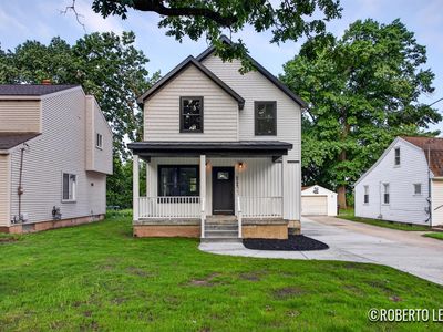 5109 Carson Ave SW