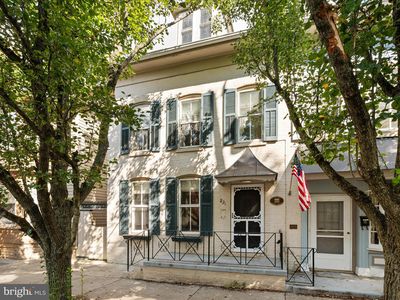 219 & 221 N Maple Ave