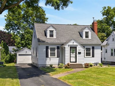 66 Gilbert Dr