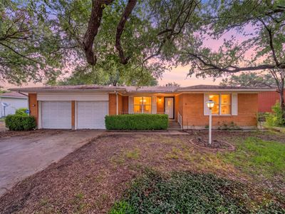 2113 La Porte Dr