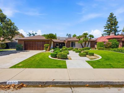 9800 Mesa Oak Dr