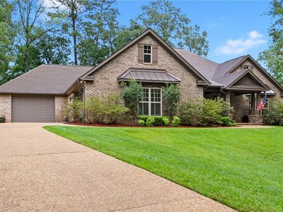 4607 Tulip Tree Ln