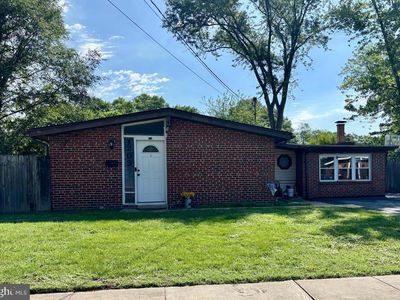 1203 Cathedral Dr